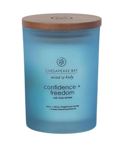 Chesapeake Bay Candle Confidence & Freedom (Oak Moss Amber)